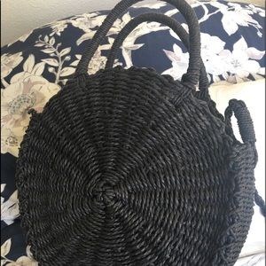 Round purse